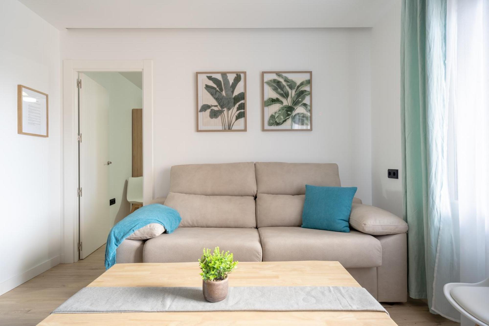 Apartamento Luxor En Zona Hospital - Universidad 알바세테 외부 사진