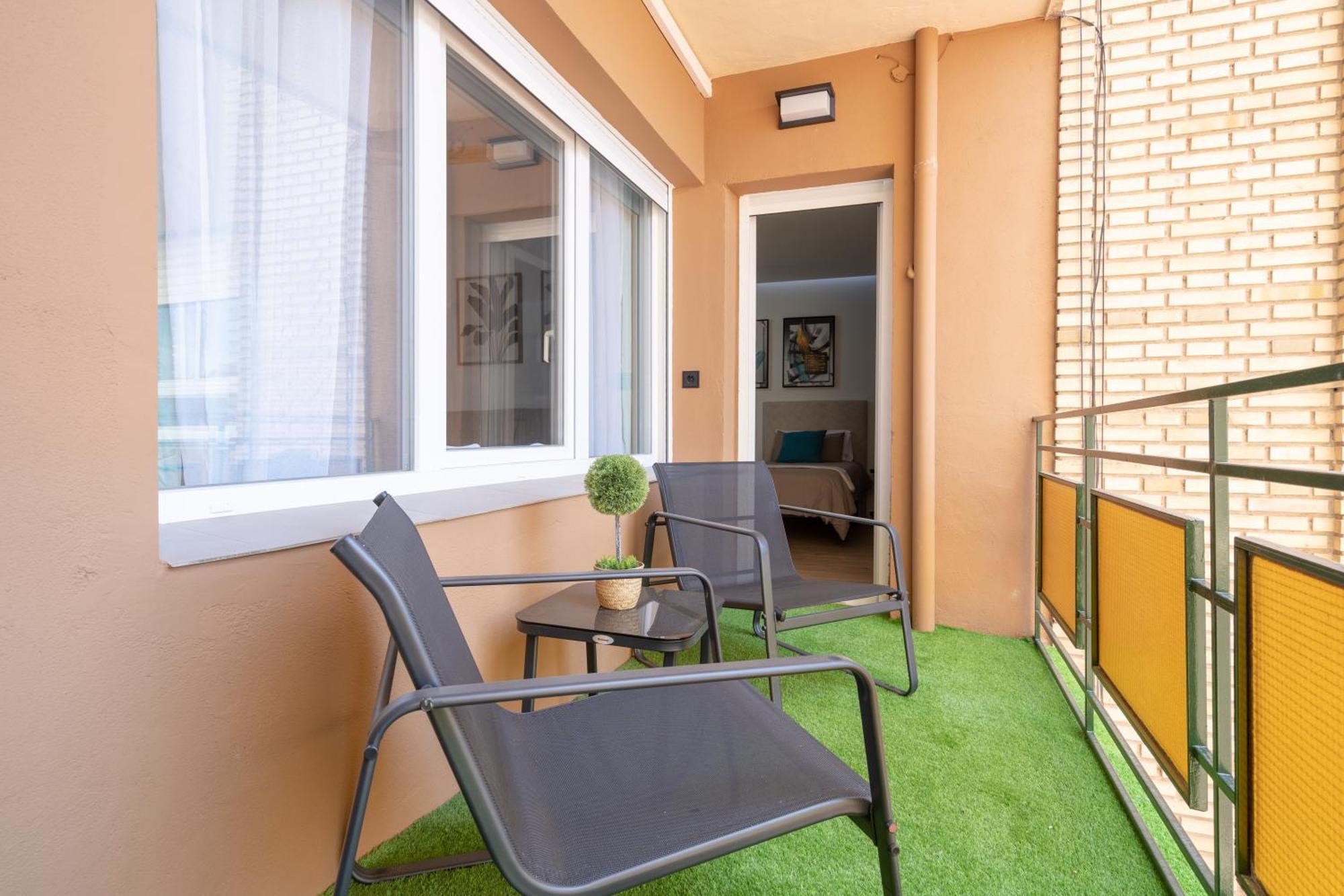 Apartamento Luxor En Zona Hospital - Universidad 알바세테 외부 사진